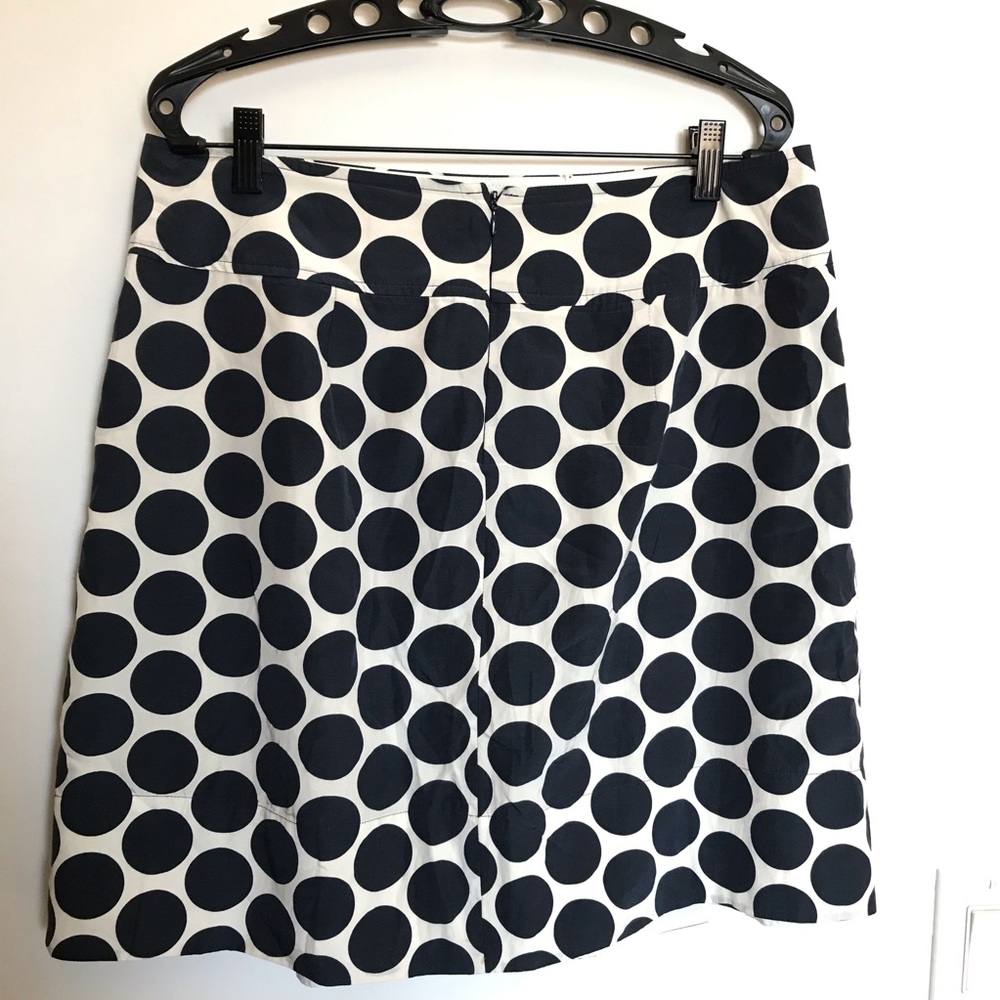 Banana Republic Mini Skirt - Picture 2 of 3